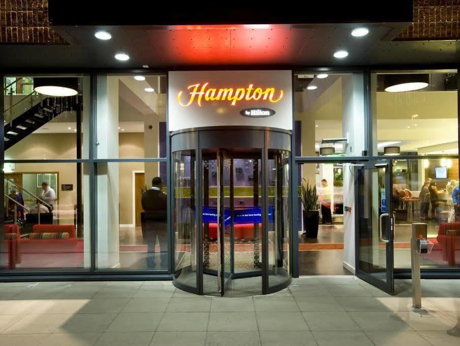 فندق سبيكفي  فندق هامبتون باي هيلتون ليفربول مطار جون لينون المظهر الخارجي الصورة